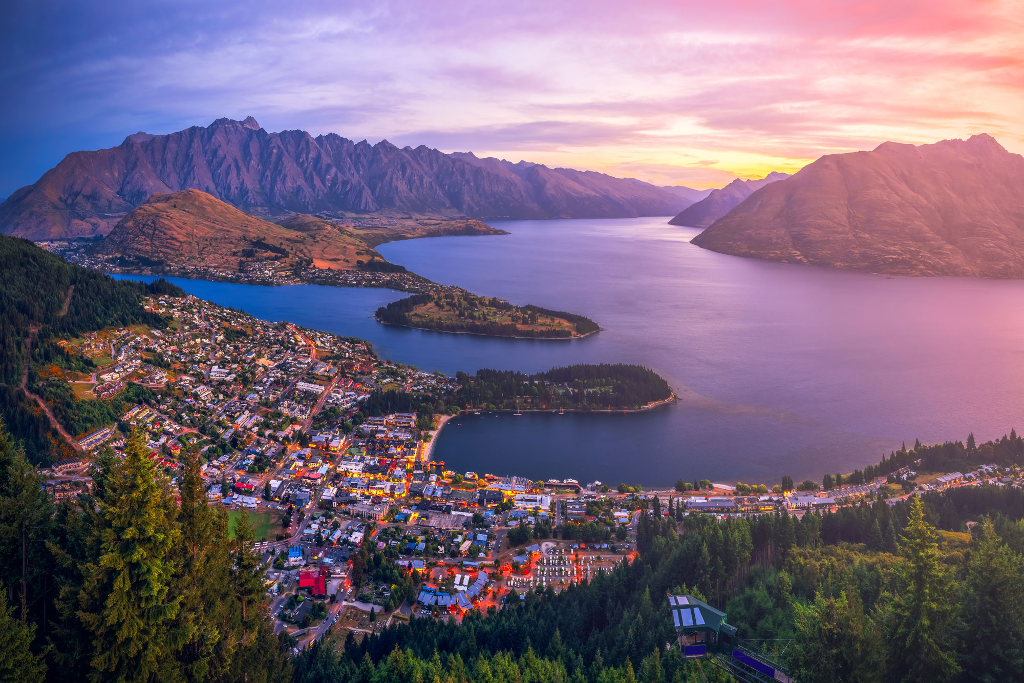 queenstown city